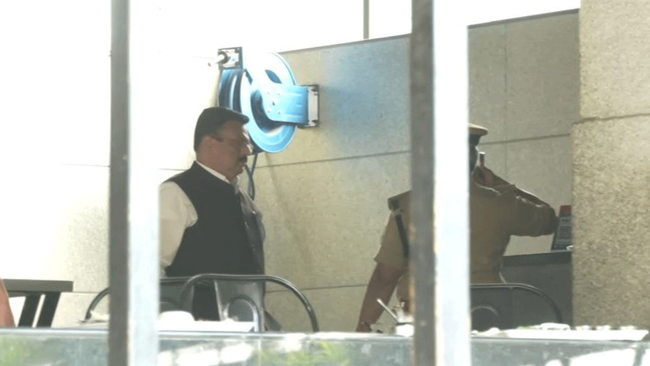 Rameshwaram Cafe Blast | రామేశ్వ‌రం కేఫ్‌లో పేలుడు : ఘ‌ట‌నా స్ధ‌లాన్ని సంద‌ర్శించిన డీజీపీ