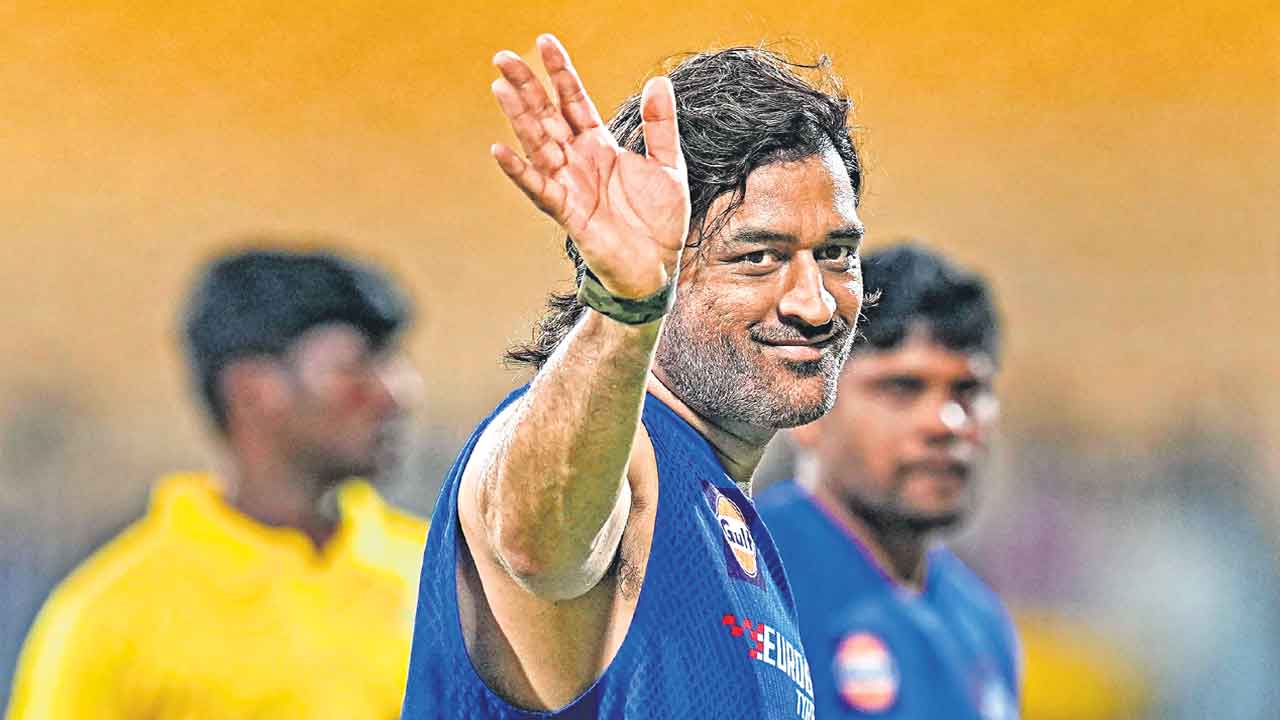 MS Dhoni | చెన్నై కెప్టెన్సీకి ధోనీ వీడ్కోలు.. రుతురాజ్‌ గైక్వాడ్‌కు పగ్గాలు