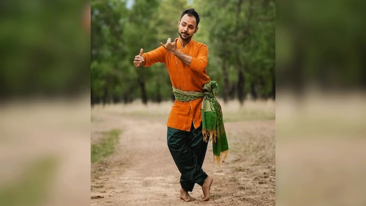 అమెరికాలో భ‌ర‌త‌నాట్యం, కూచిపూడి డ్యాన్స‌ర్‌పై దుండగుల కాల్పులు