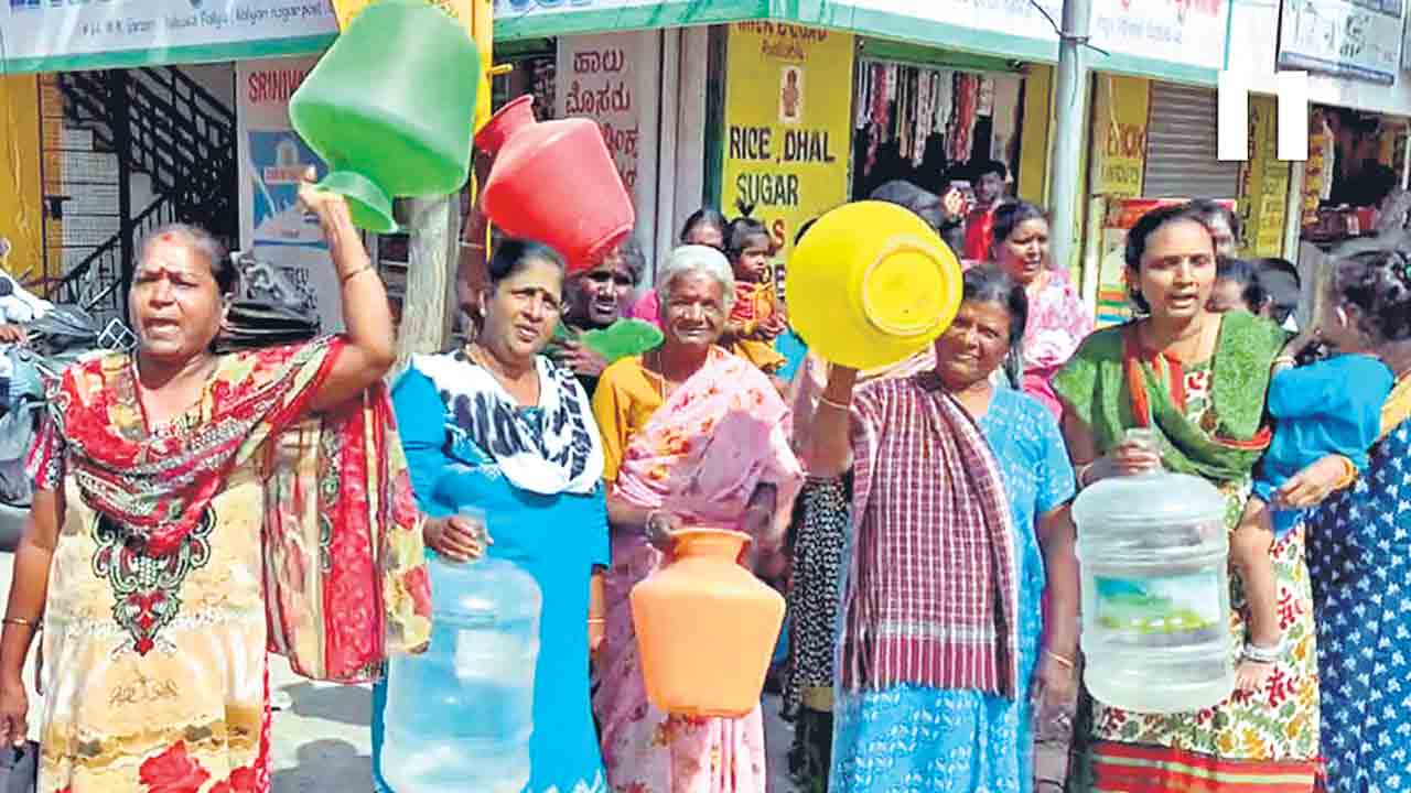 జీపీల్లో స్పషల్‌ డ్రైవ్‌