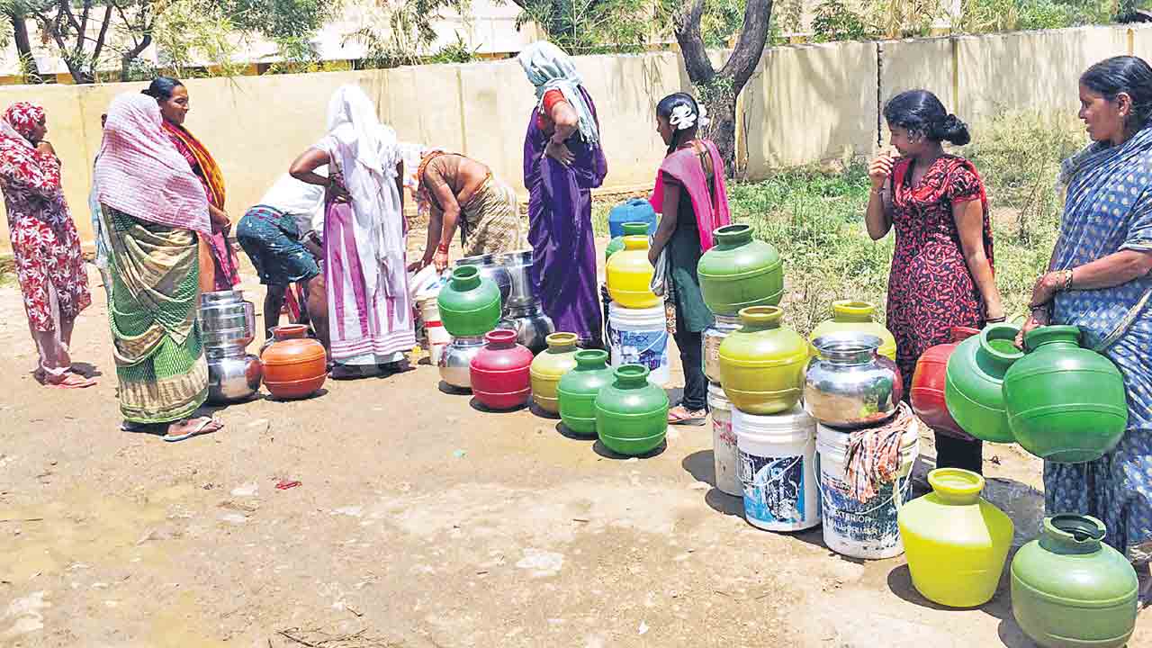 GHMC | గ్రేటర్‌లో తాగునీటికి గండం.. గుక్కెడు నీటికి అల్లాడుతున్న నగరం