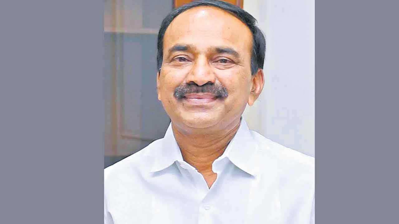 Etela Rajender | వ్యాపారులకు రేవంత్ బ్లాక్మెయిల్.. నడమంత్రపు సిరిలా సీఎం పదవి: బీజేపీ నేత ఈటల