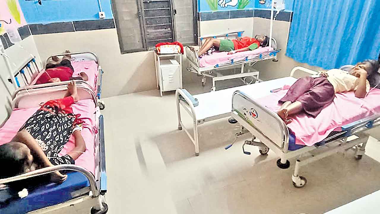 Food Poisoning | పెంబర్తి గురుకులంలో ఫుడ్‌ పాయిజన్‌