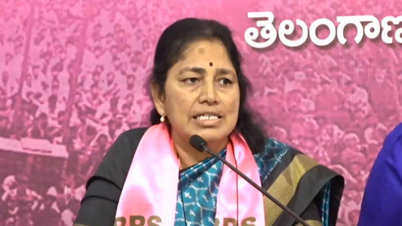 Sunitha Reddy | ఎమ్మెల్యే బీర్ల ఐలయ్య భూదందాల ఐలయ్యగా మారాడు : గొంగిడి సునితారెడ్డి