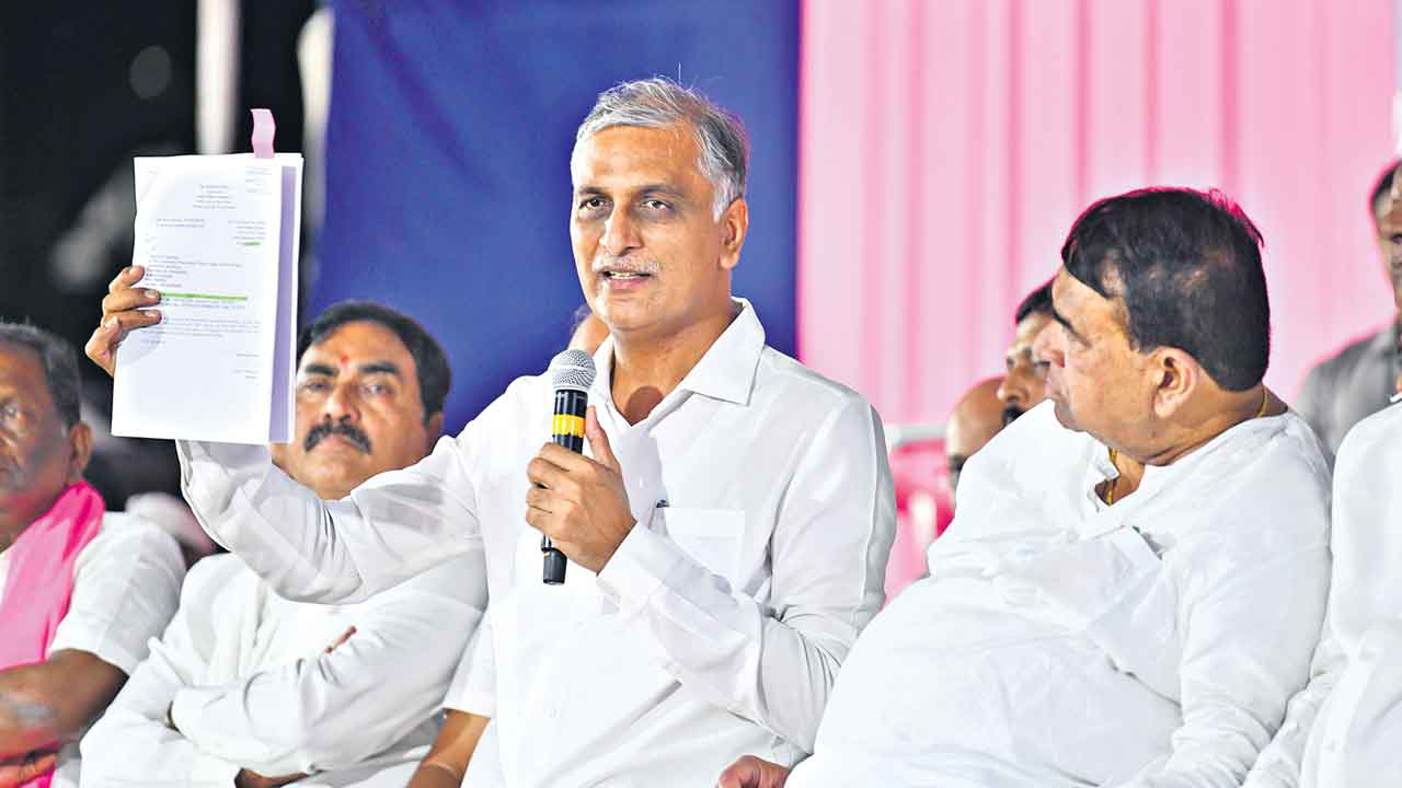 Harish Rao | రైతుల ప్రయోజనాలను దెబ్బతీస్తే ఊరుకోం.. మేడిగడ్డకు మరింత నష్టం జరిగితే రేవంత్‌ సర్కార్‌దే బాధ్యత: హరీశ్‌ రావు