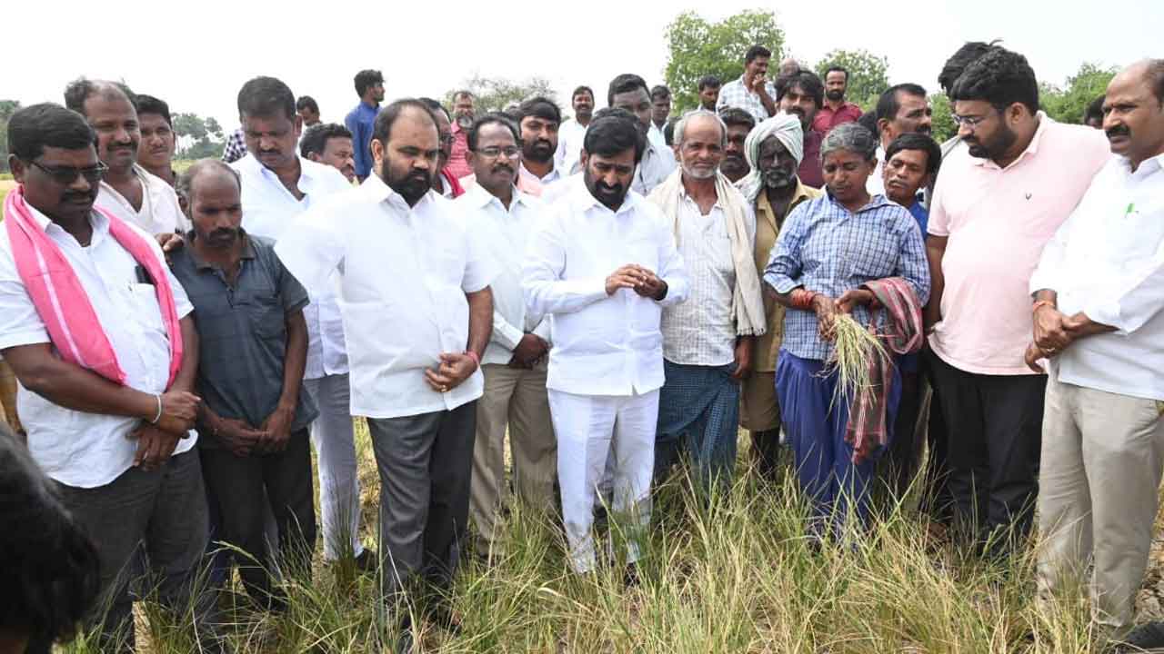 Nallagonda | పెట్టుబడులన్నీ మట్టిలో కలిసిపోయి రైతులు విలపిస్తున్నారు : జగదీష్‌ రెడ్డి