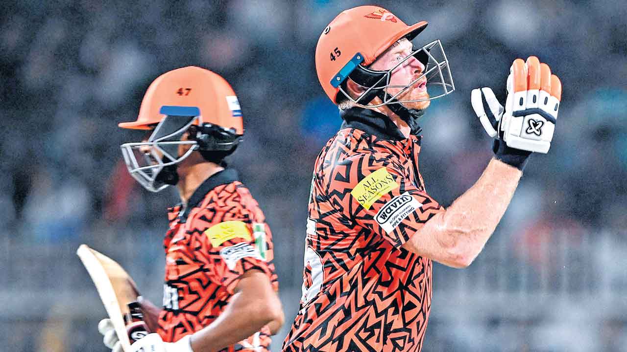 రస్సెల్స్‌ తుఫాన్‌ ఇన్నింగ్స్‌.. సన్‌రైజర్స్‌పై కోల్‌కతా ఉత్కంఠ విజయం