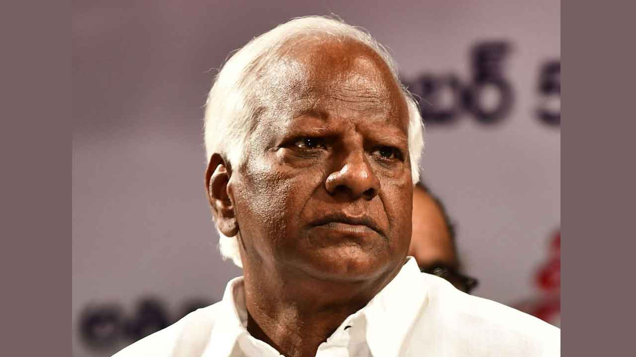 నేను స్టేషన్‌ఘన్‌పూర్‌ను మాట్లాడుతున్న!