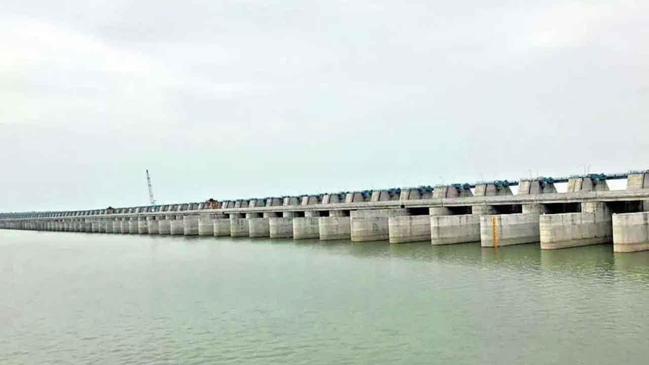 కాళేశ్వరంపై నేడు సమీక్ష