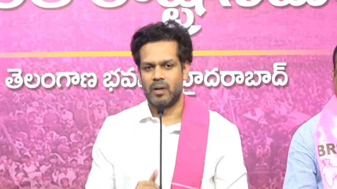 Karthik Reddy | చేవెళ్ల ఎంపీ సీటు రూ. 100 కోట్లకు బేరం..! రంజిత్ రెడ్డిపై మండిపడ్డ పటోళ్ల కార్తీక్ రెడ్డి