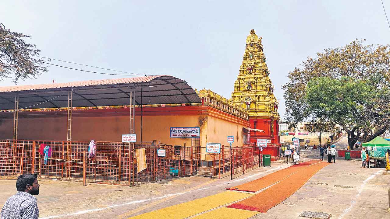 Kondagattu | కొండగట్టు లీజులో గోల్‌మాల్‌.. దుకాణాల టెండర్‌ సొమ్ములో రూ.11.20 లక్షలు హాంఫట్‌