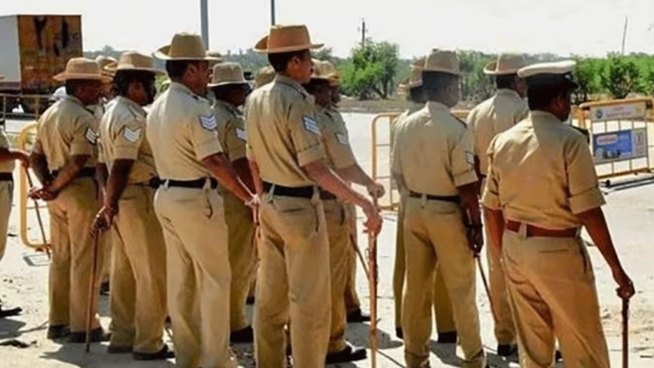 Bomb Threat Email | విధ్వంసానికి తెగ‌బ‌డ‌తాం : క‌ర్నాట‌క‌ ప్ర‌భుత్వానికి బాంబు బెదిరింపు ఈ-మెయిల్‌