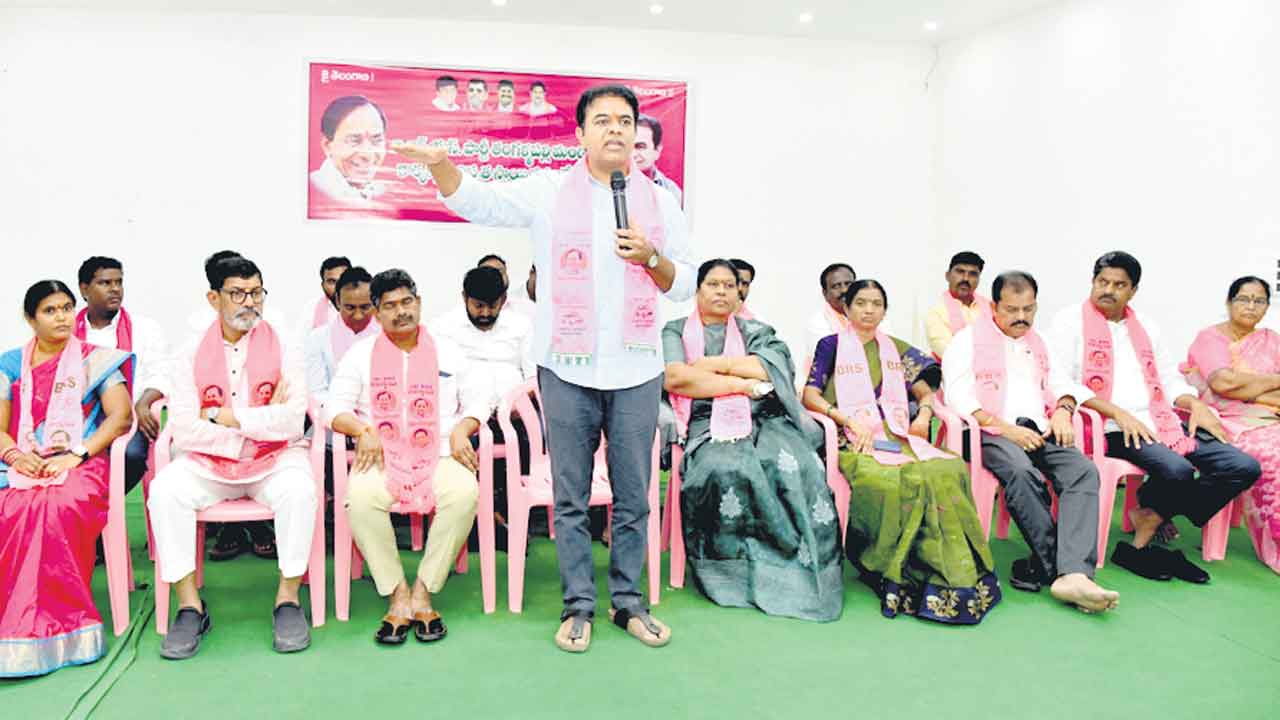 వినోదన్నను గెలిపిద్దాం