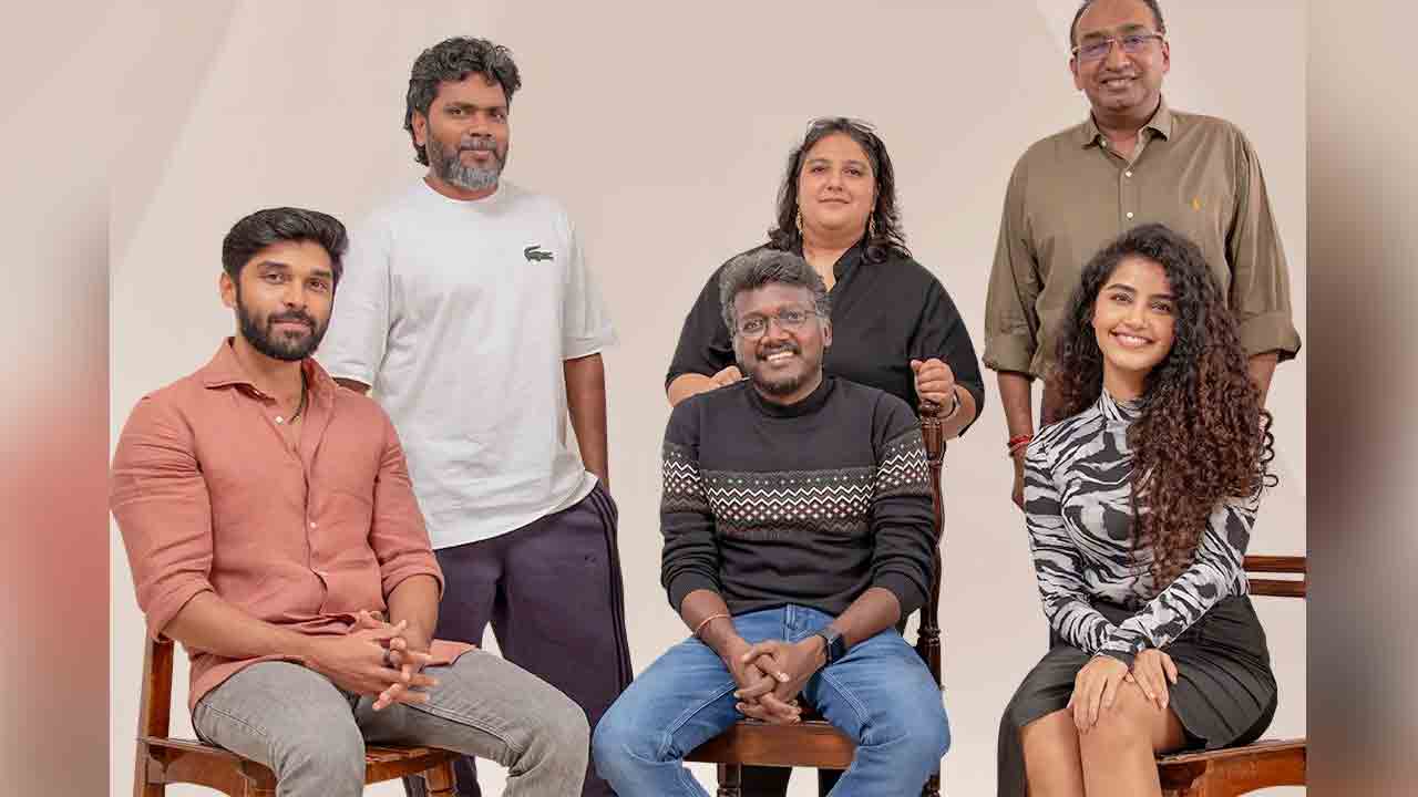 Anupama Parameswaran | విక్రమ్ తనయుడితో రొమాన్స్ చేయ‌నున్న అనుపమ