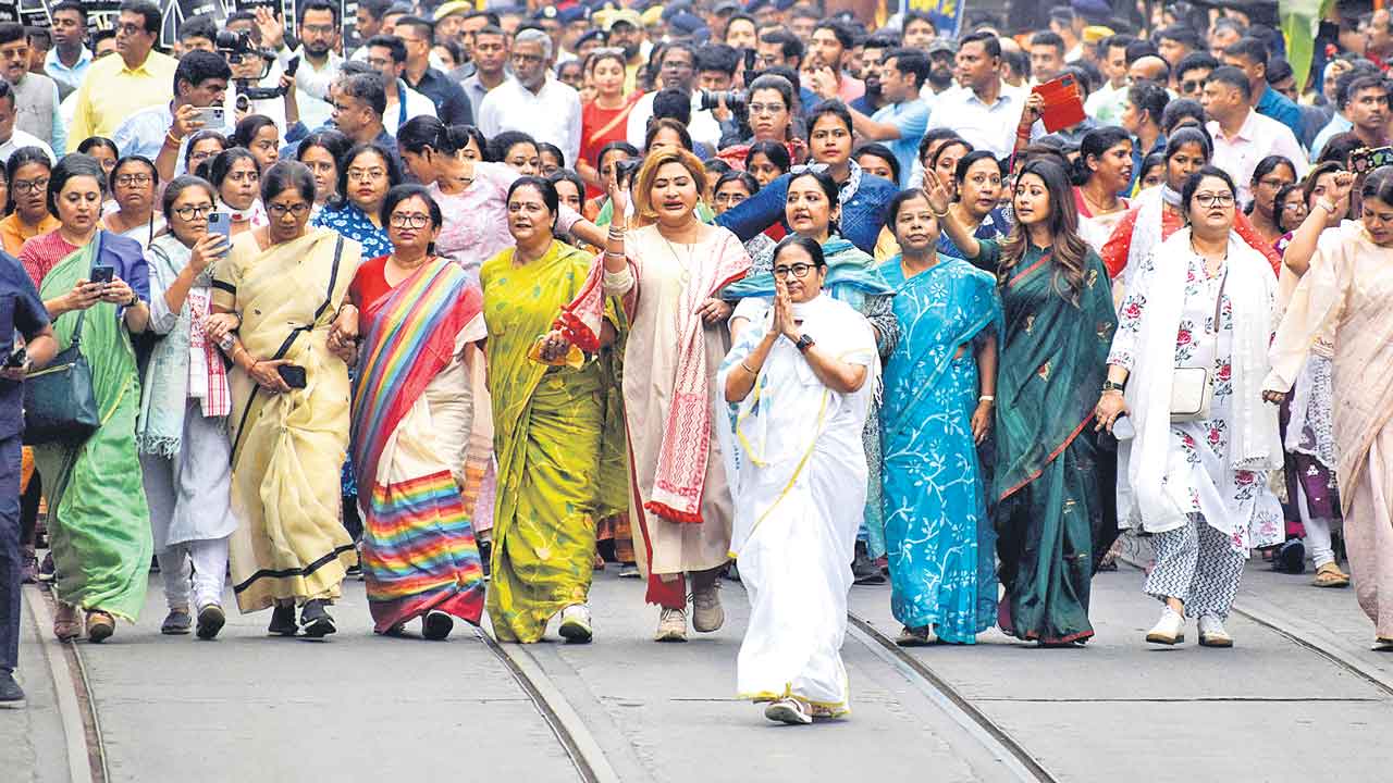 మహిళలకు బెంగాల్‌ సురక్షితం