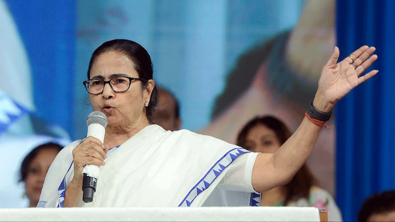 Mamata Banerjee | అంగ‌న్‌వాడీ, ఆశా వ‌ర్క‌ర్ల‌ వేత‌నాల పెంపు