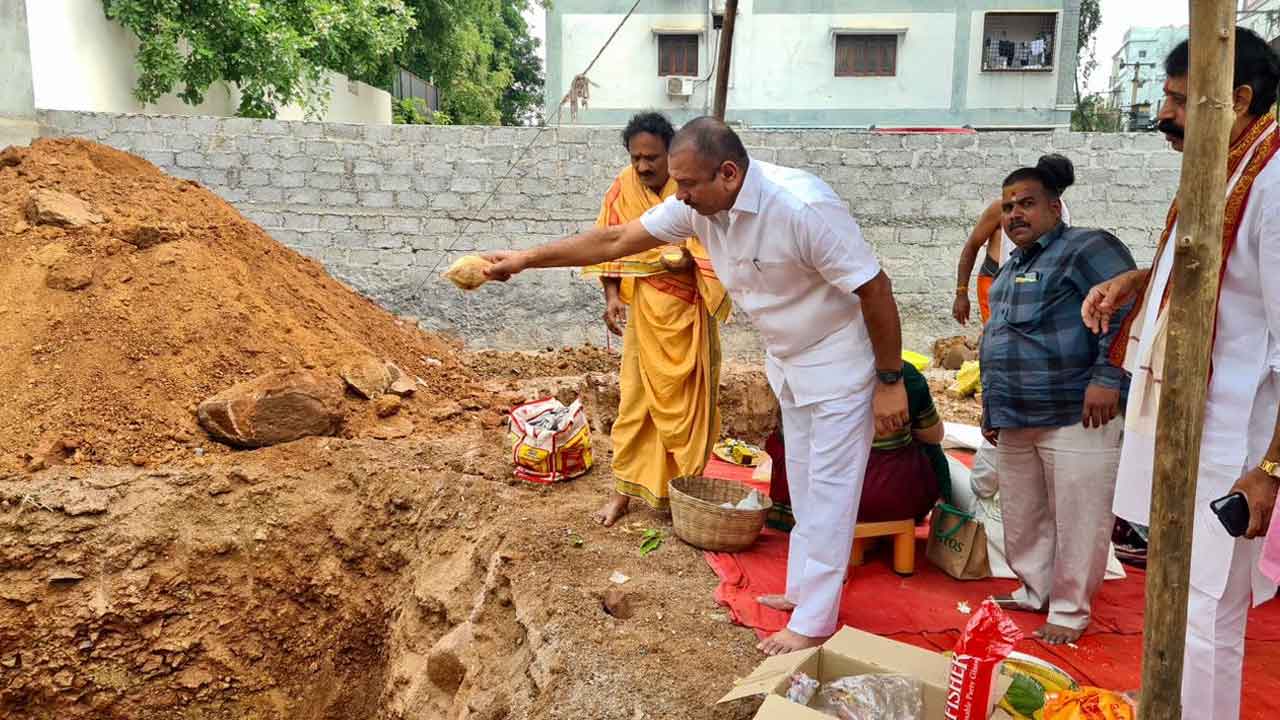 MLA Sudhir Reddy | ఆలయాల అభివృద్ధికి సహకరిస్తా : ఎమ్మెల్యే సుధీర్‌రెడ్డి