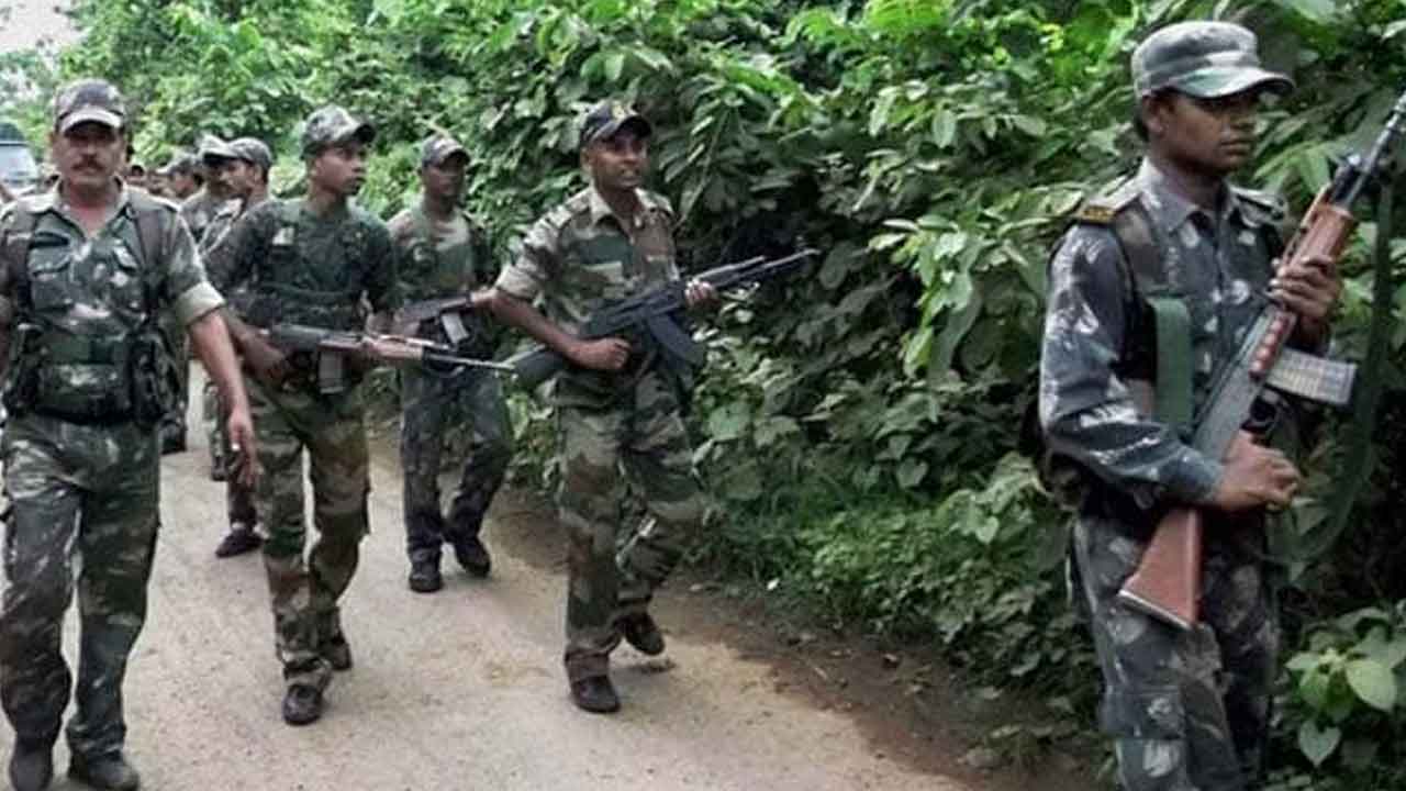 ఎన్నికల వేళ.. మావోయిస్టులపై నిఘా