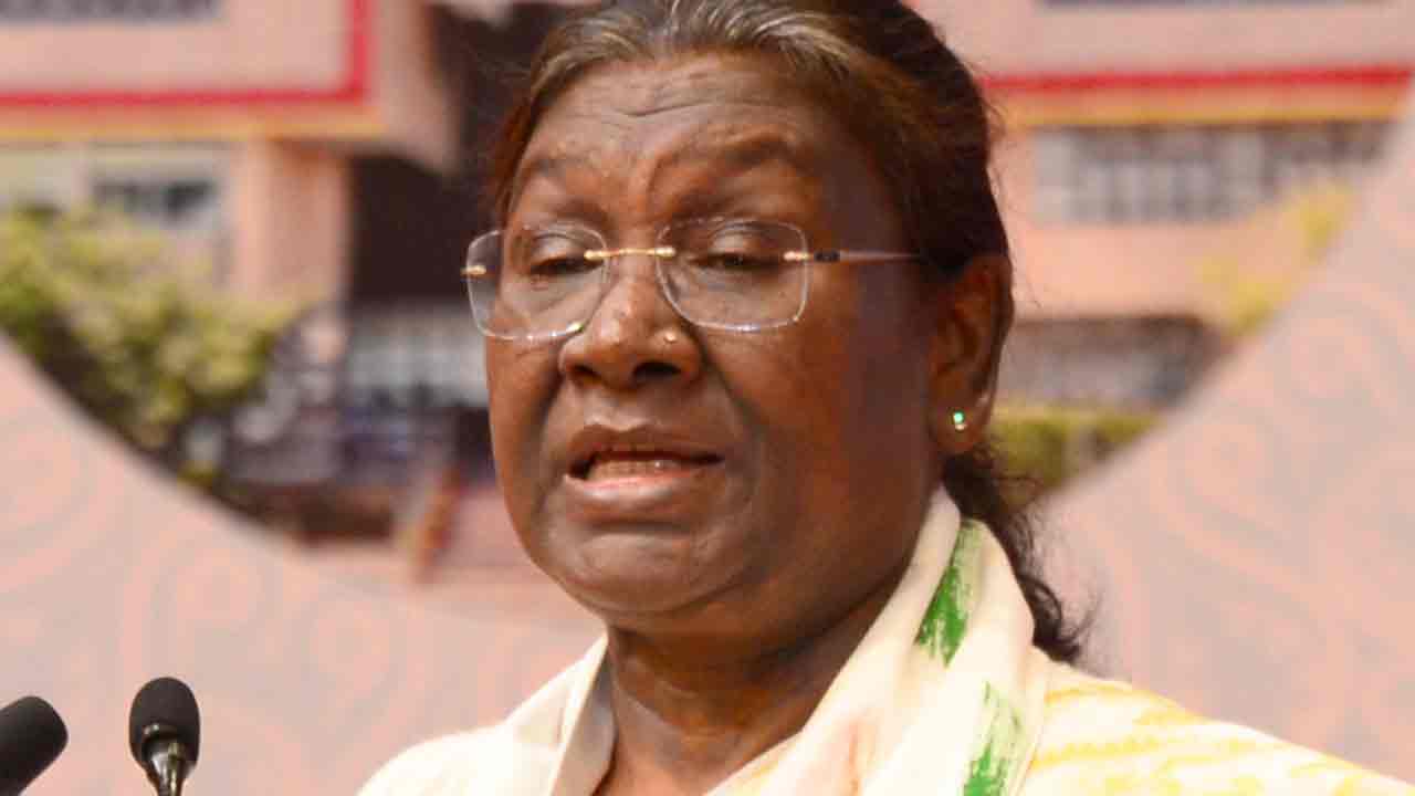 President Droupadi Murmu: అన్ని రంగాల్లో భార‌తీయ మ‌హిళ‌లు రాణిస్తున్నారు: రాష్ట్ర‌ప‌తి ద్రౌప‌ది ముర్ము