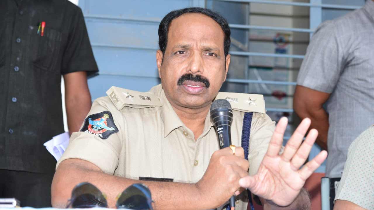 Srisailam | శ్రీశైలం వెళ్లే భక్తులకు అలర్ట్‌.. కీలక ఆదేశాలు జారీ చేసిన ఎస్పీ