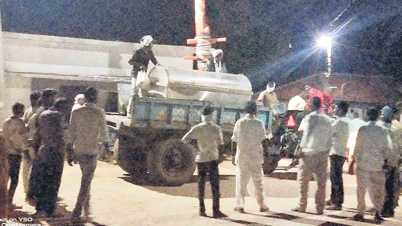 ఆస్తి కోసం అమానవీయం