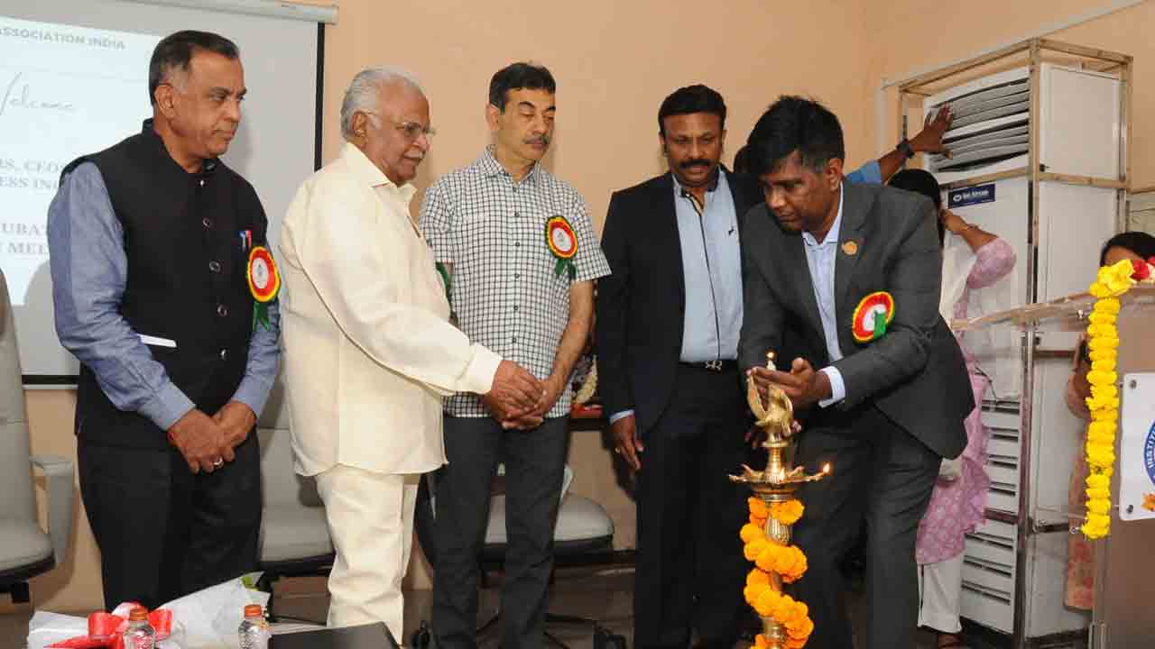 జేబీ ఇనిస్టిట్యూట్‌లో ఇన్నోవేషన్‌ సెంటర్‌