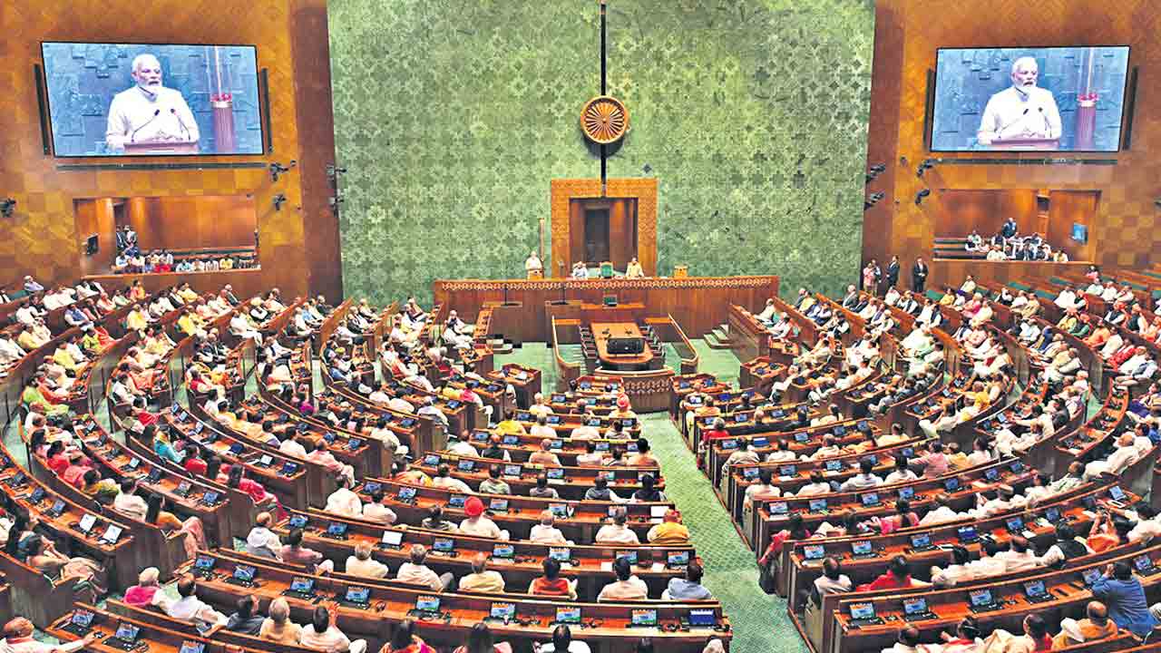 సమయానుకూలంగా ఎన్నుకునేవి.. నిరంతరం పని చేసేవి