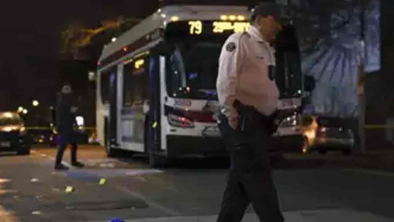 Mass Shooting: ఫిల‌డెల్ఫ‌యాలో కాల్పుల ఘ‌ట‌న‌.. ఏడుగురికి గాయాలు