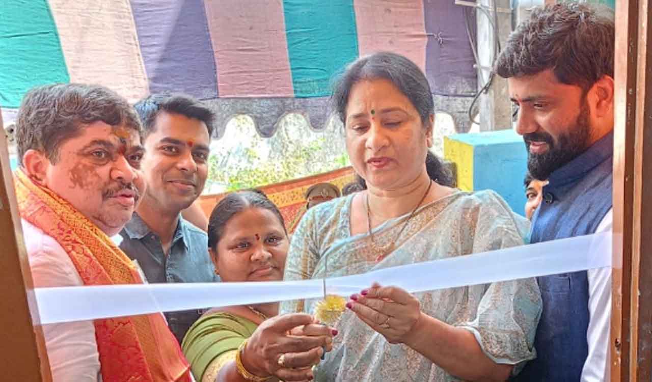 Ponnam Prabhakar | అంగన్‌వాడీ కేంద్రాలను బలోపేతం చేస్తాం : మంత్రి పొన్నం