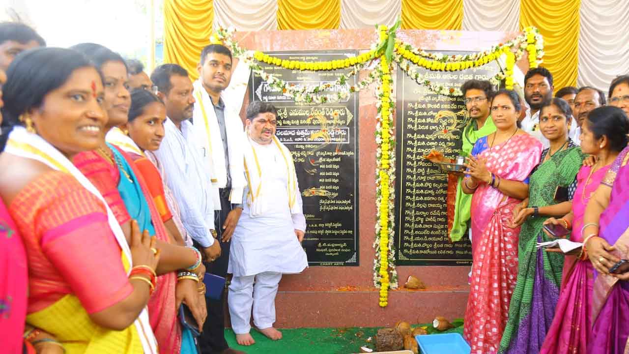 Minister Ponnam | హుస్నాబాద్‌లో పలు అభివృద్ధి పనులను ప్రారంభించిన మంత్రి పొన్నం