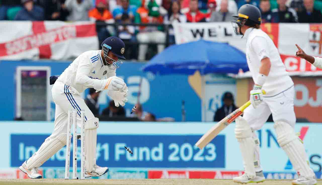 IND vs ENG 5th Test | పోప్ స్టంపౌట్.. క్రాలే హాఫ్ సెంచ‌రీ.. లంచ్ స‌మ‌యానికి స్కోర్..?