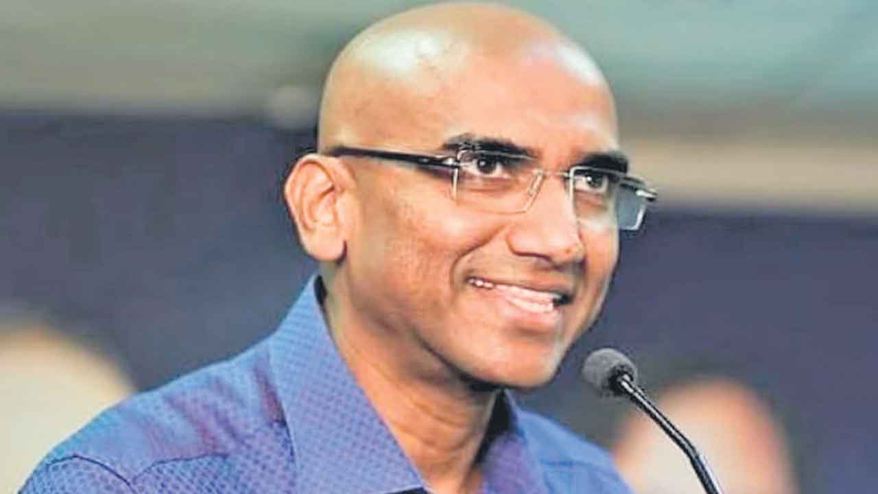 హైకమాండ్‌ అనుమతితోనే బీఆర్‌ఎస్‌తో చర్చలు