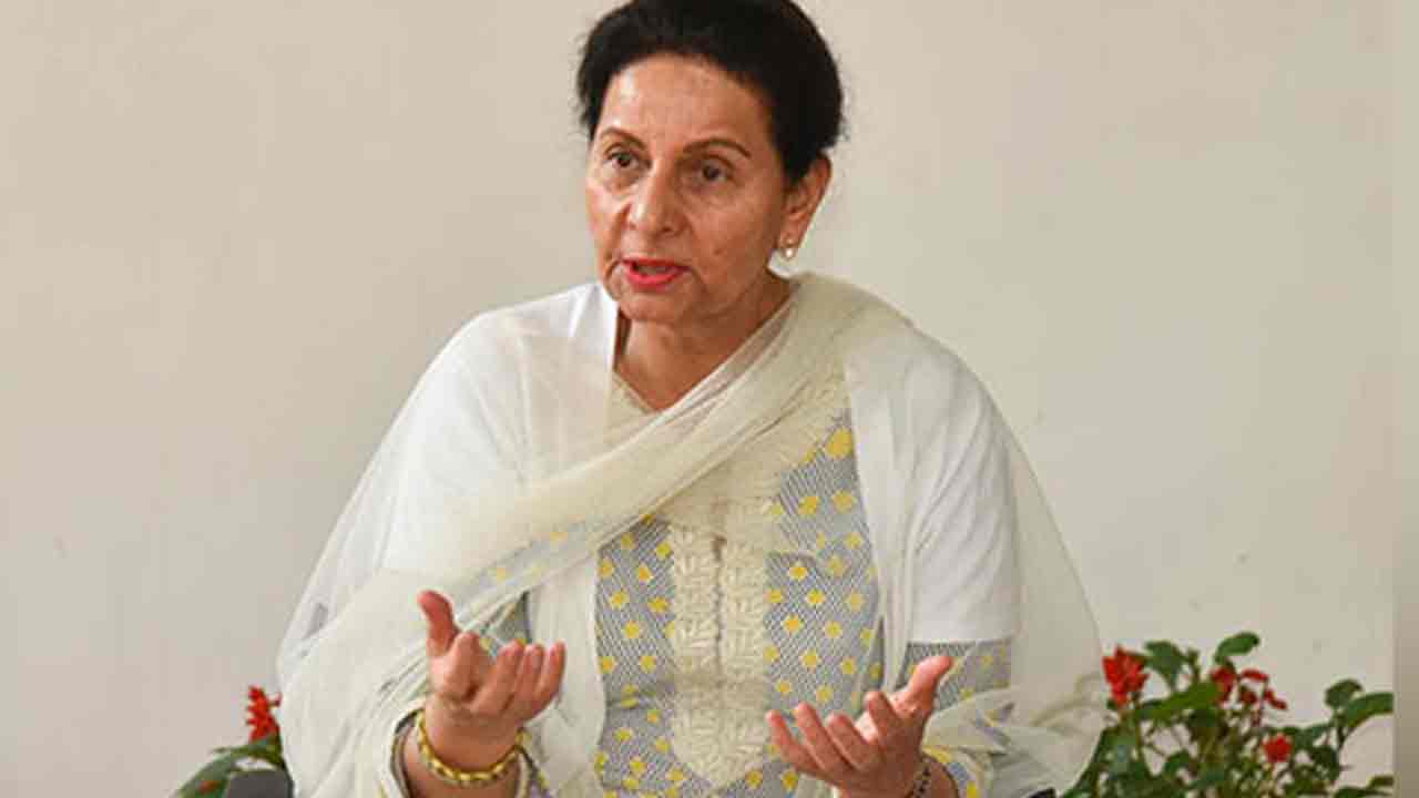 Preneet Kaur: బీజేపీలో చేర‌నున్న మాజీ సీఎం భార్య