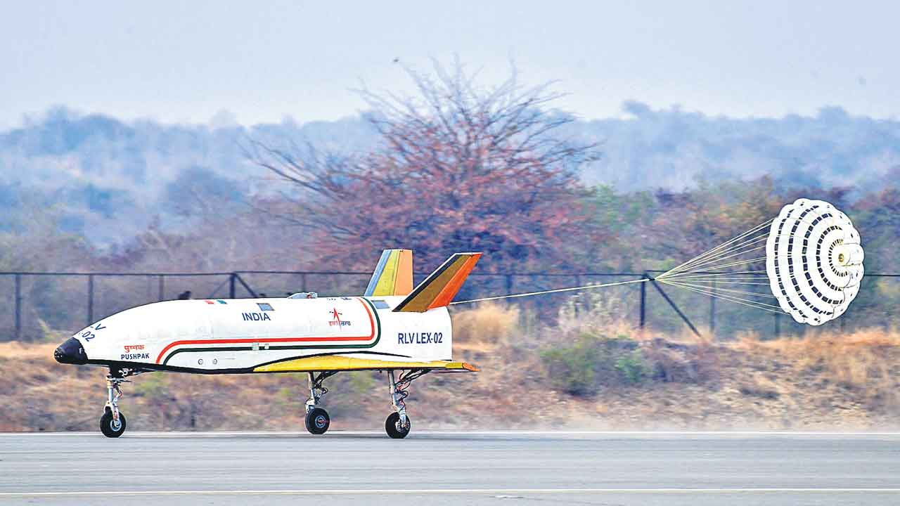 పుష్పక్‌ ప్రయోగం సక్సెస్‌