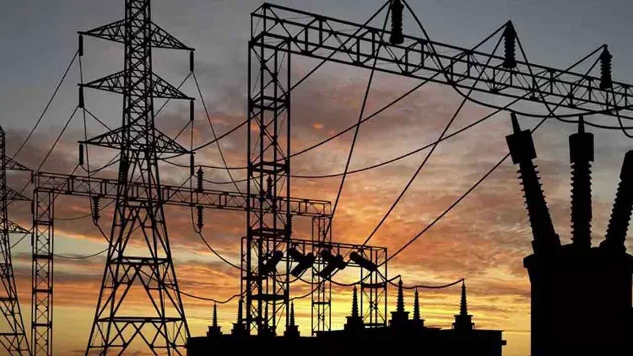 కరెంటు వాడకంలో కొత్త రికార్డు