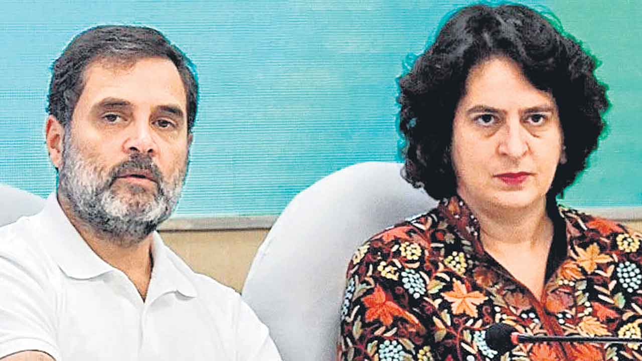 Rahul-Priyanka Gandhi | కాంగ్రెస్‌ కంచుకోటలకు బీటలు.. అమేథీ, రాయ్‌బరేలీలో పోటీకి గాంధీల వెనుకడుగు