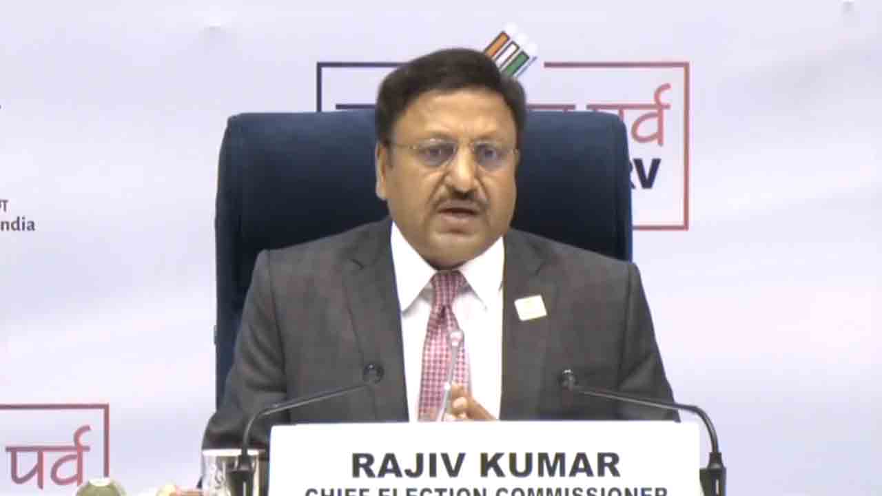 Lok Sabha Elections | 85 ఏండ్లు దాటిన ఓట‌ర్ల‌కు గుడ్ న్యూస్.. ఇంటి నుంచి ఓటేసేందుకు అవ‌కాశం