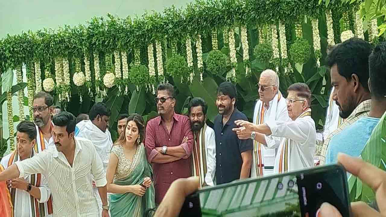 Ramcharan 16 | ఘనంగా పూజా కార్యక్రమాలు పూర్తి చేసుకున్న ‘ఆర్‌సీ 16’.. ఫోటోలు వైరల్‌