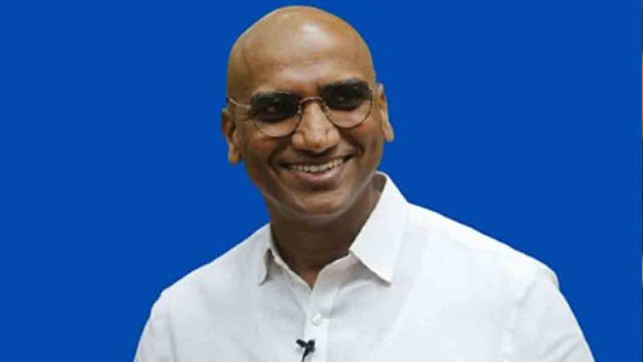 RS Praveen Kumar | బీఆర్ఎస్ అధినేత కేసీఆర్‌తో ఆర్ఎస్ ప్ర‌వీణ్ కుమార్ భేటీ