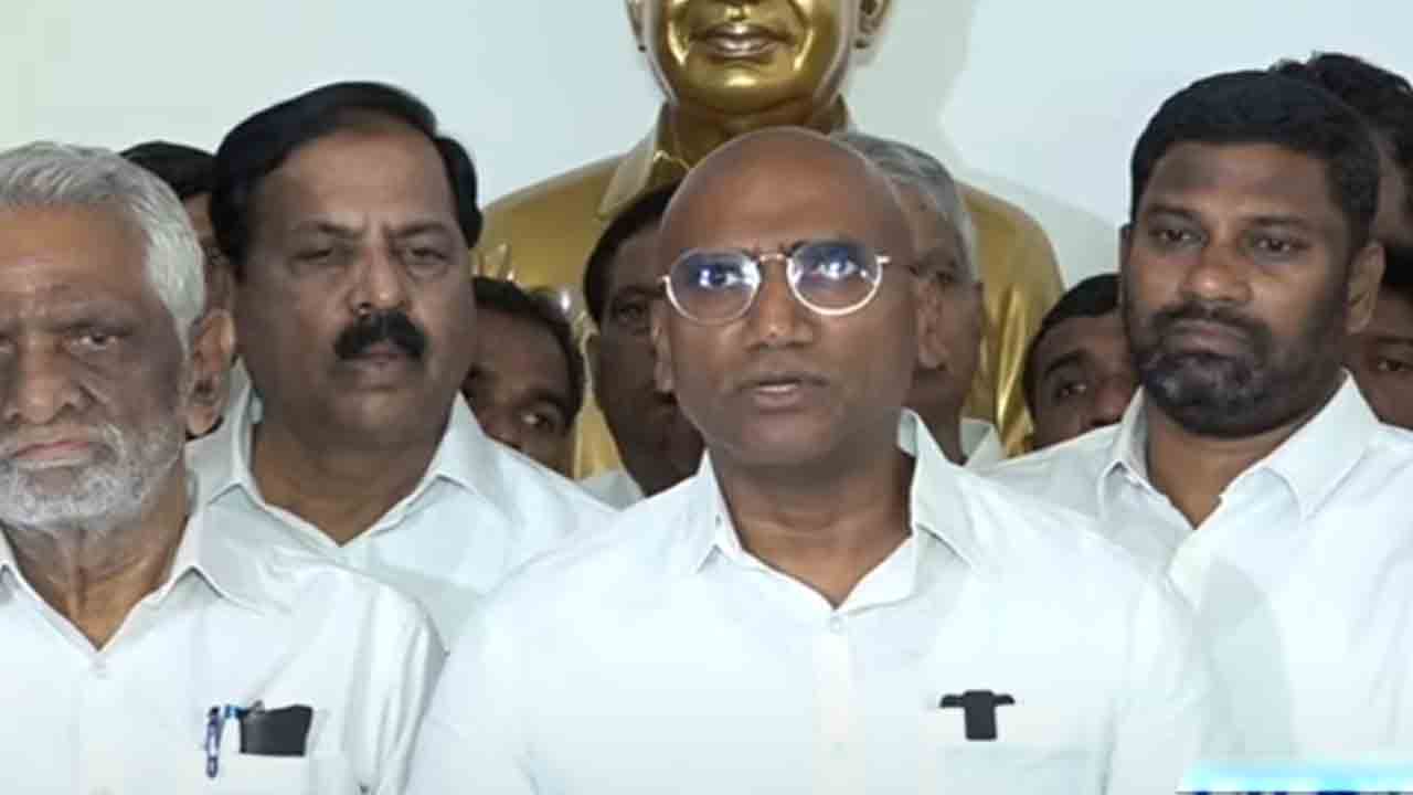 RS Praveen Kumar | గేట్లు తెరిస్తే వ‌చ్చే గొర్రెల మంద‌లో నేను ఒక‌రిని కాలేను.. సీఎం రేవంత్‌పై ఆర్ఎస్ ప్ర‌వీణ్ కుమార్ ధ్వ‌జం