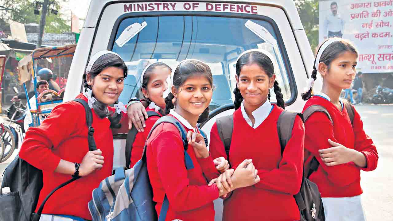 పదో తరగతి తెలుగు మోడల్‌ పేపర్‌