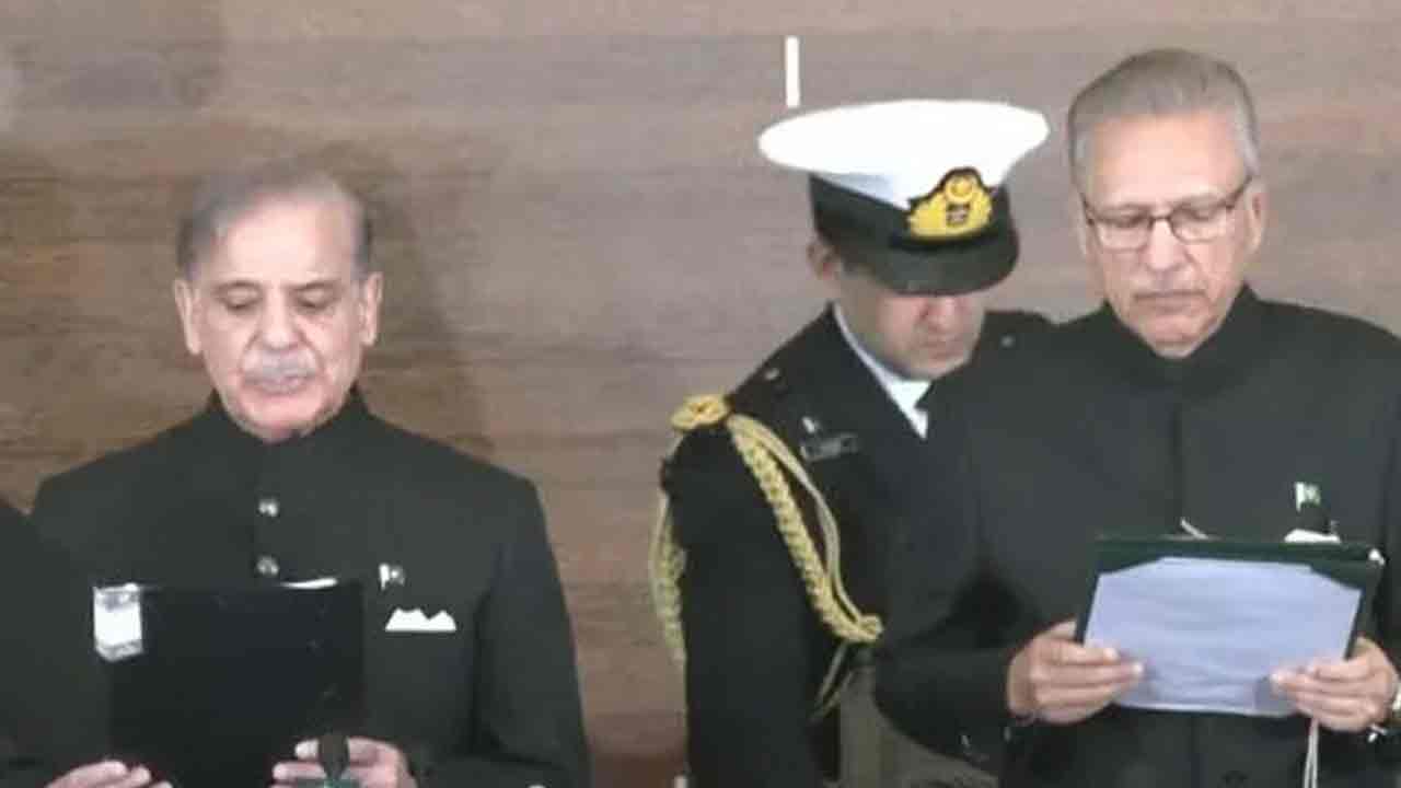 Shehbaz Sharif: పాక్ 24వ ప్ర‌ధానిగా షెహ‌బాజ్ ష‌రీఫ్ ప్ర‌మాణం
