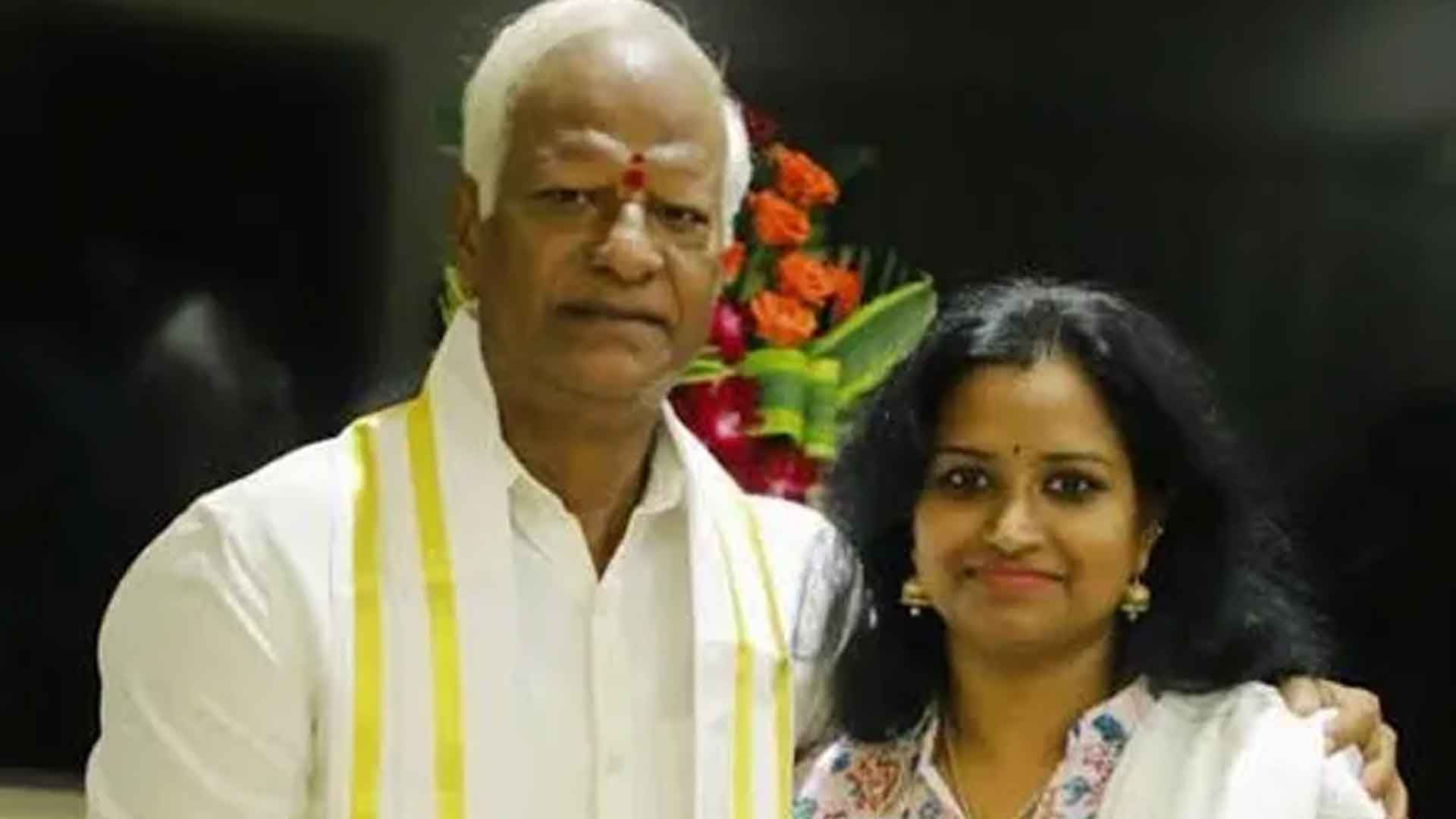 Kadiyam Srihari | కడియంకు టికెట్పై డైలమా?.. మాదిగ నేతలకు సోనియా హామీ?
