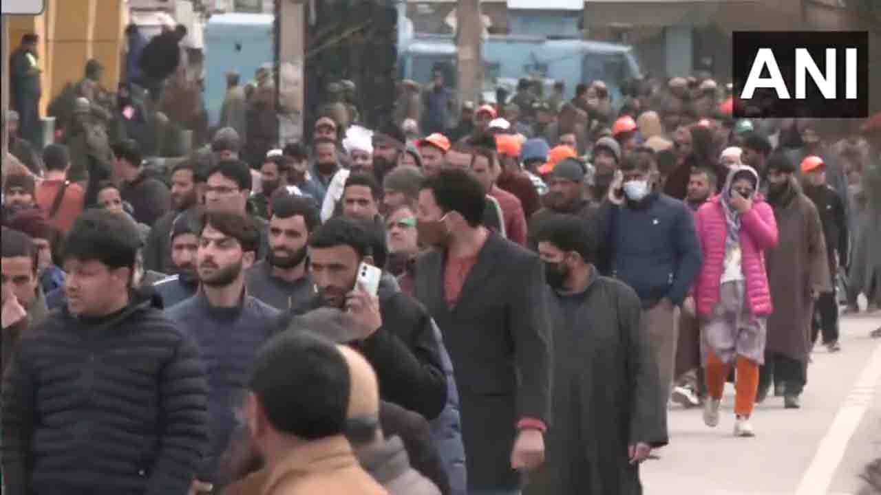 PM Modi: కాసేప‌ట్లో శ్రీన‌గ‌ర్‌కు ప్ర‌ధాని మోదీ .. ఆర్టిక‌ల్ 370 ర‌ద్దు త‌ర్వాత తొలి ప‌ర్య‌ట‌న‌