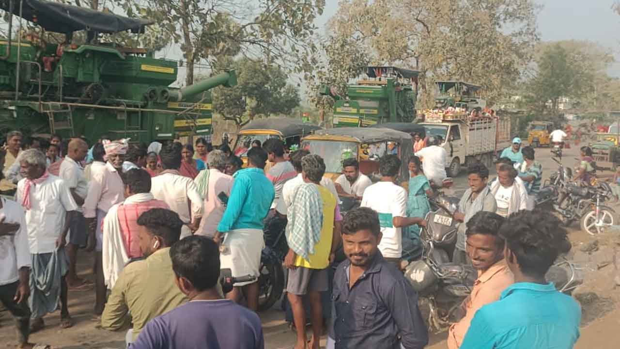 Suryapeta | ఎస్సారెస్పీ నీళ్ల కోసం రోడ్డెక్కిన రైతన్నలు