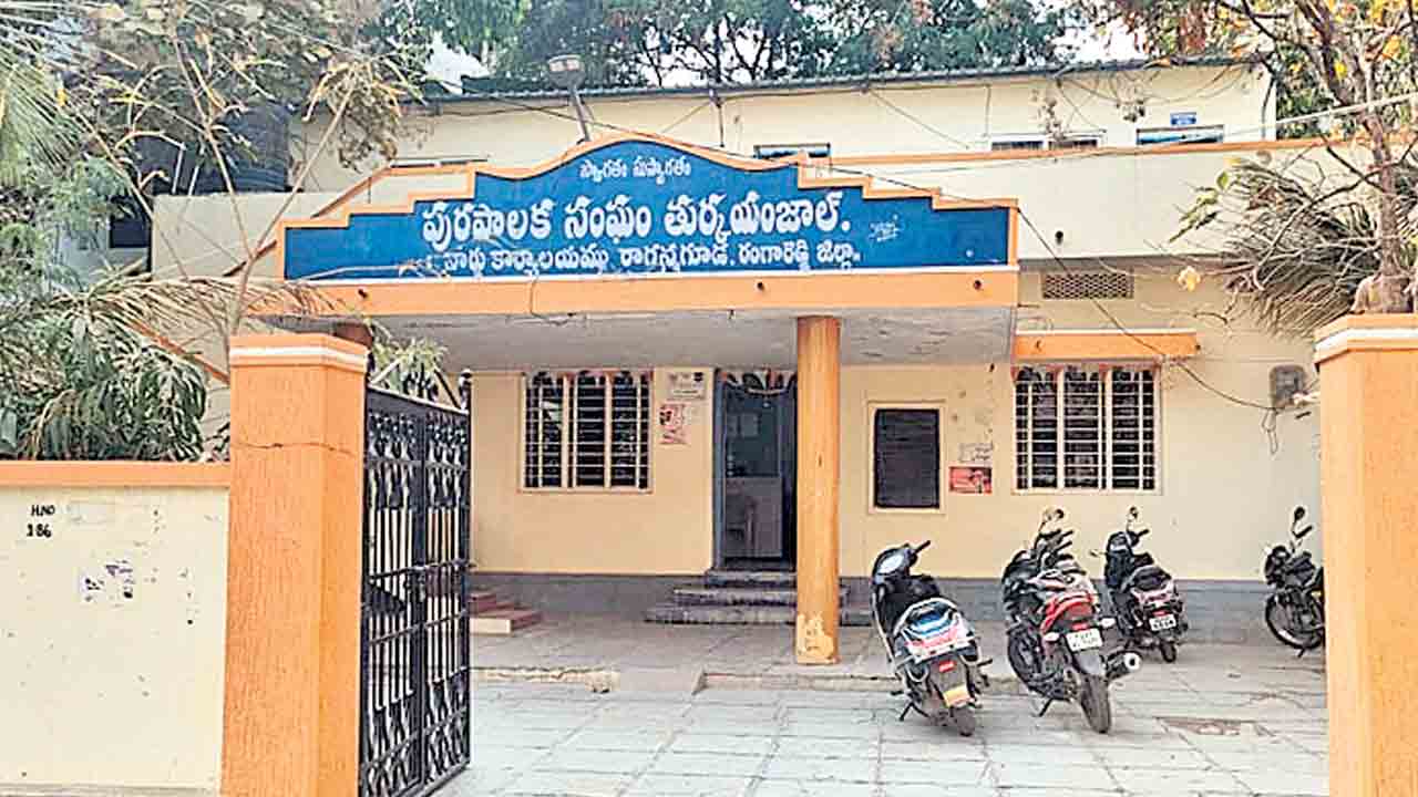 నెగ్గేదెవరు?