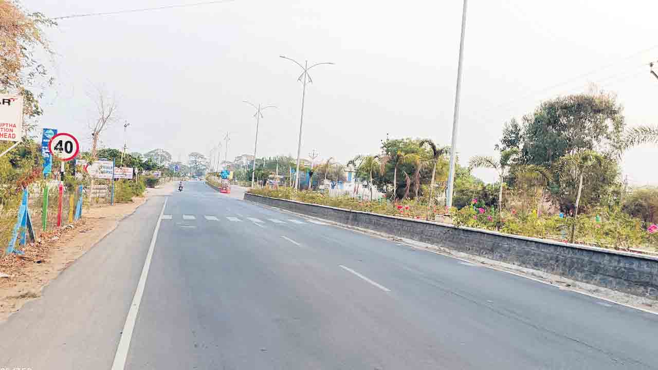 మండుతున్న సూరీడు