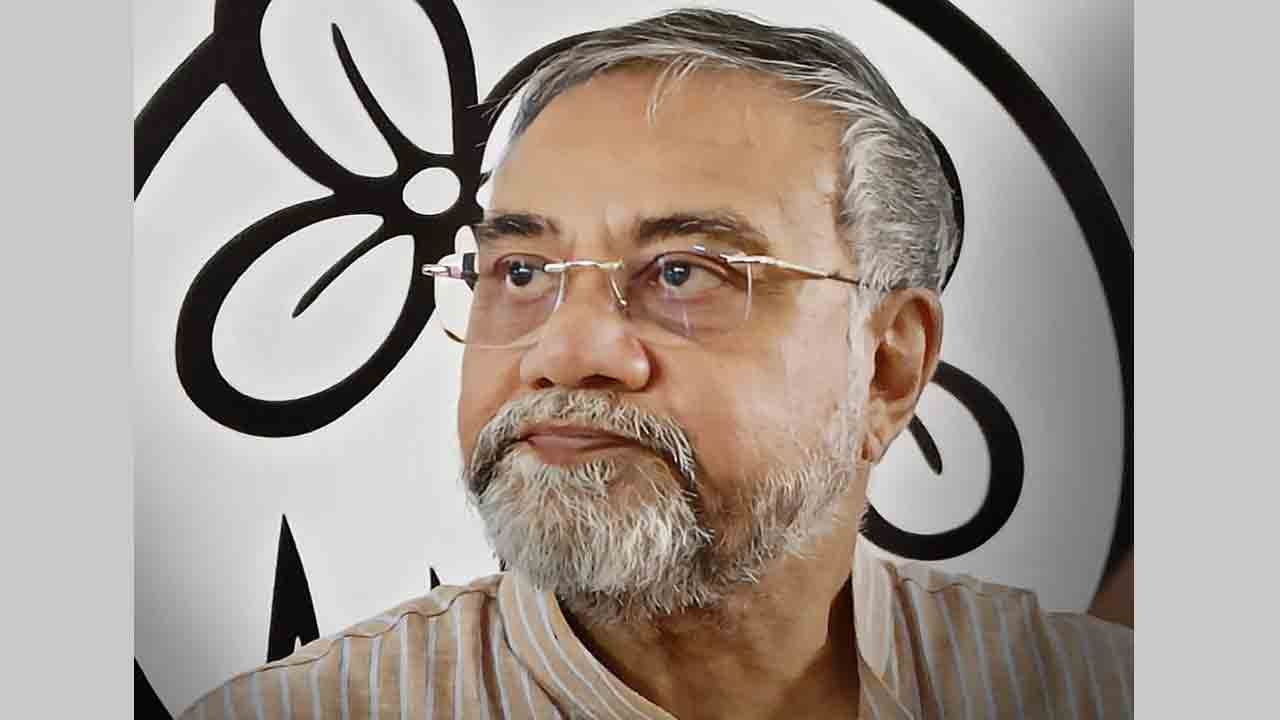 తృణమూల్‌ ఎమ్మెల్యే తపస్‌ రాయ్‌ రాజీనామా