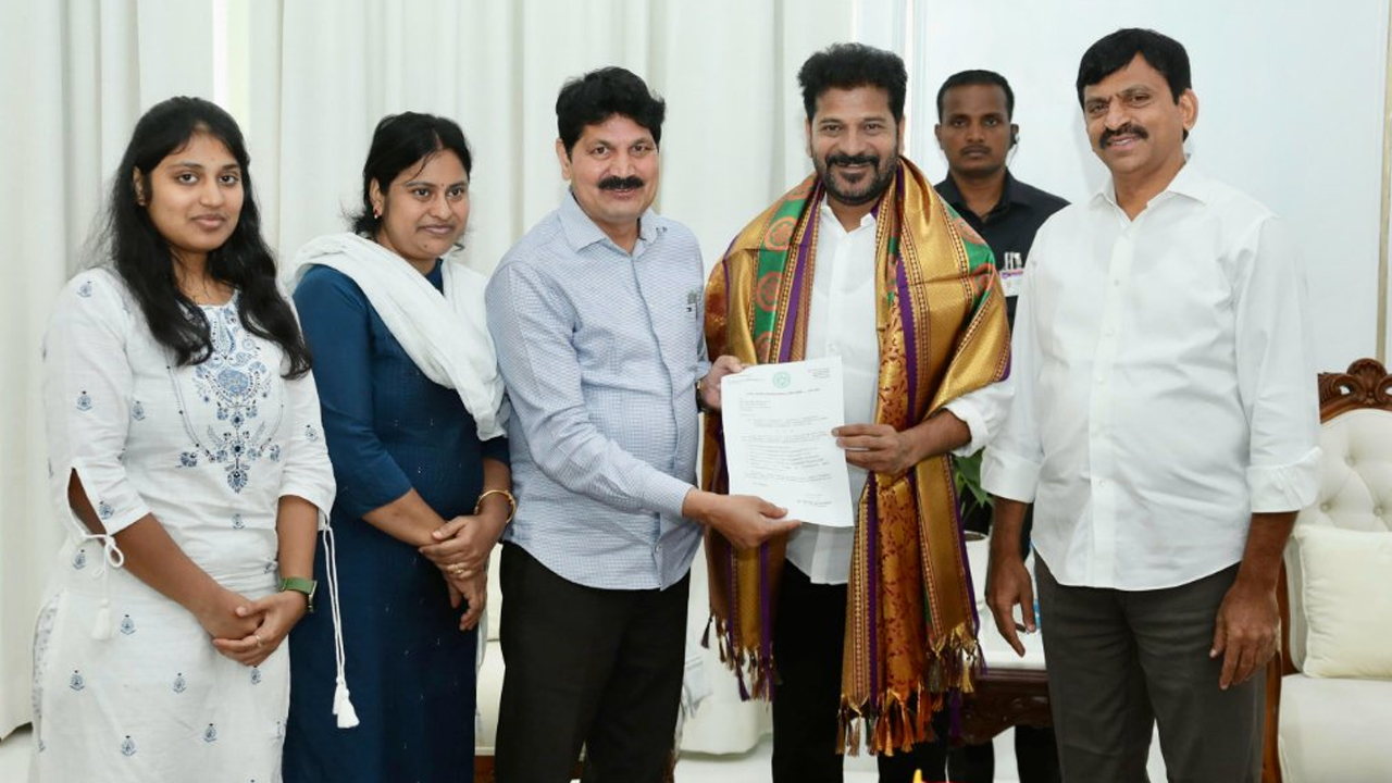 Tellam Venkat Rao | రేవంత్రెడ్డిని అందుకే కలిశా.. బీఆర్ఎస్ను వీడుతున్నారనే ప్రచారంపై ఎమ్మెల్యే తెల్లం వెంకట్రావు రియాక్షన్