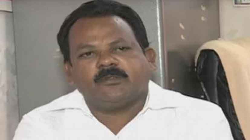 రాజిరెడ్డీ.. ఆర్టీసీలో విలువల్లేని వ్యక్తివి!